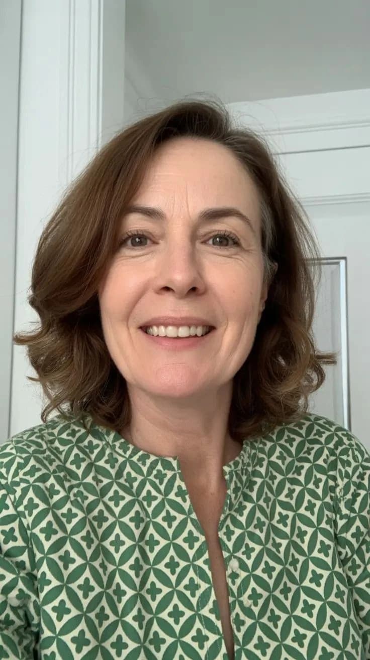 Casual portrait photo of a woman